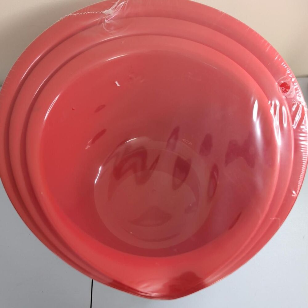 Pink and Red Dinnerware